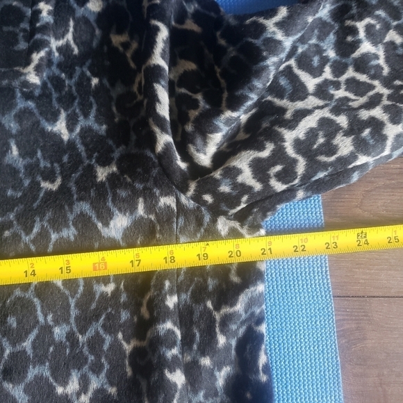 Ann Taylor Loft Mid Length Jacket - Picture 10 of 16